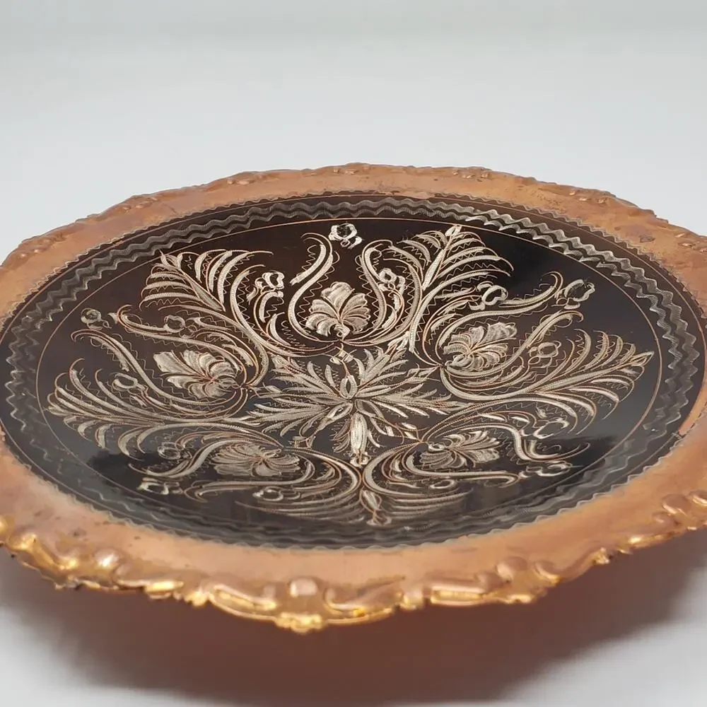 Vintage etched Copper footed decorative bowl in Great used condition 9